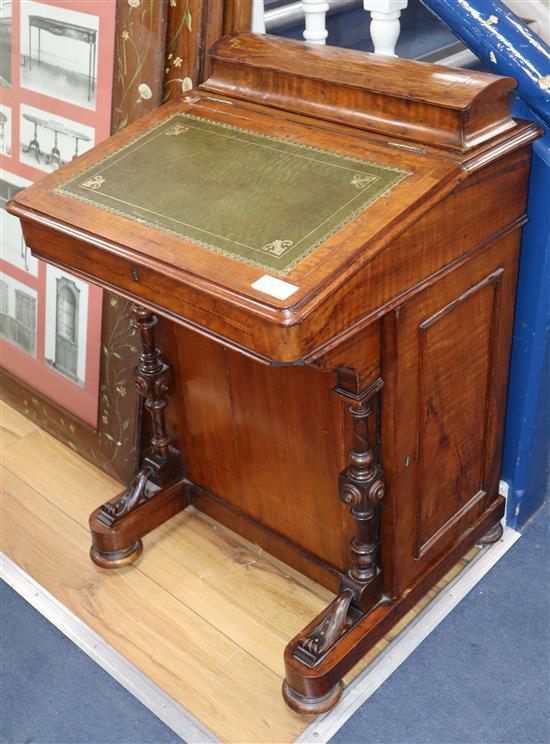 A Victorian inlaid walnut Davenport, W.54cm, D.52cm, H.81cm